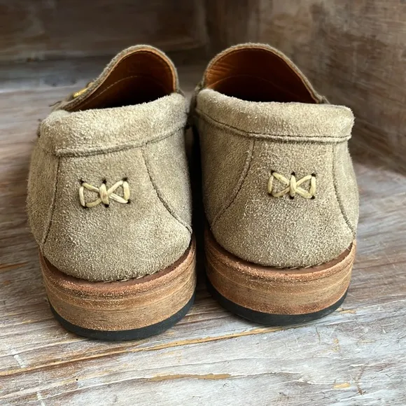 🤍 Weejuns by G.H. Bass Lindsay Loafers Suede Gold Horse Bit Size 7.5 Taupe