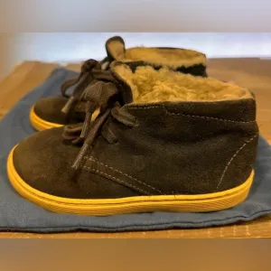 18. Kids Tod’s Junior Periwinkle Blue Suede Fleece Boots