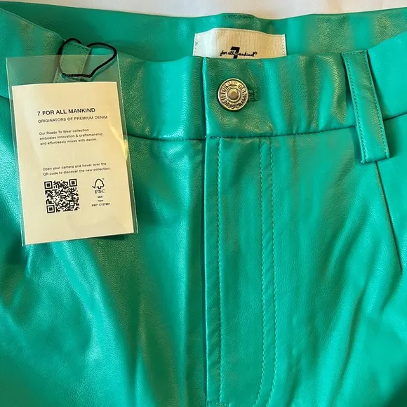 7 For All Mankind 26 Shorts Faux Leather Tailored Shorts in Atlantis NWT