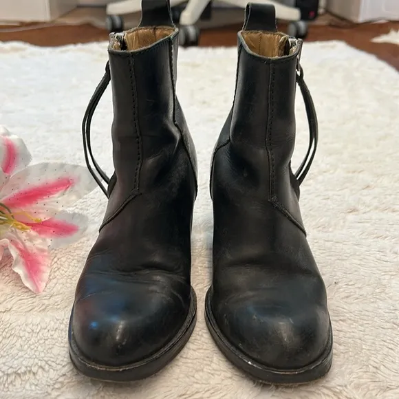Acne Studios - Vintage Pistol Black Leather Heeled Boots