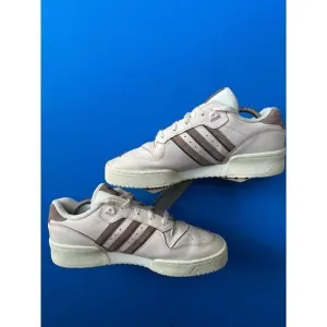 Adidas Classic Forum Bold White Gray Sneakers  men 10 Clean Style