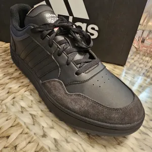 Adidas Men's Classic Court Sneaker in Gray