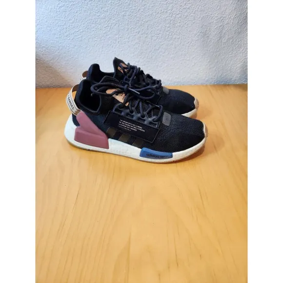Adidas NMD R1 V3 Running Shoes Lightweight Sneakers Black Casual 245 M6 W7.5