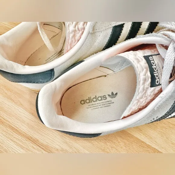 adidas Originals Gazelle Bold sneakers in beige and black (blush) sz 7.5
