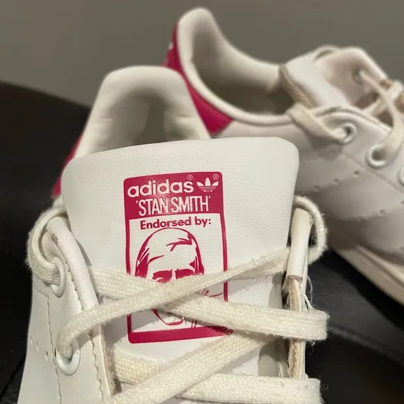Adidas Stan Smith White and Bold Pink Sneakers Kids 5, Women’s 7