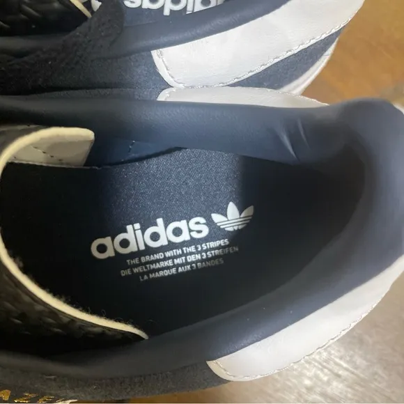 Adidas Women's Gazelle Bold Navy and White Sneakers kids youth 5 NWT NEW 38