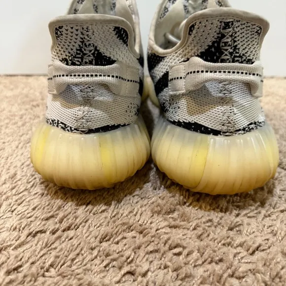 Adidas Yeezy Boost 350 V2 Zebra White Black Red Stripe Sneakers Size 12