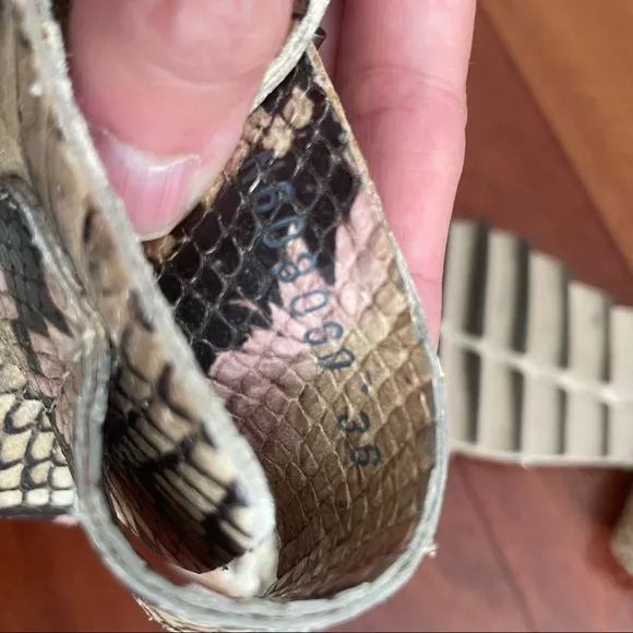 AGL Attilio Giusti Leombruni Snake Print Sandals