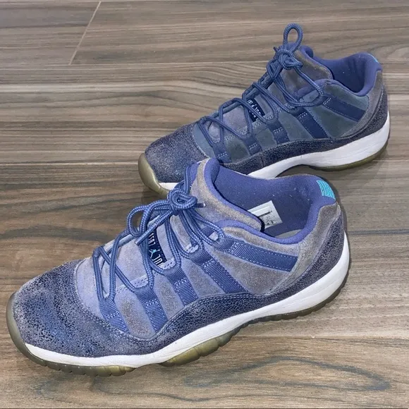 Air Jordan 11 Retro Low GS Blue Moon Shoes, S:6.5Y