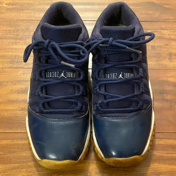 Air Jordan 11 Retro Low Midnight Navy Gum Sneakers, Size: 6.5Y