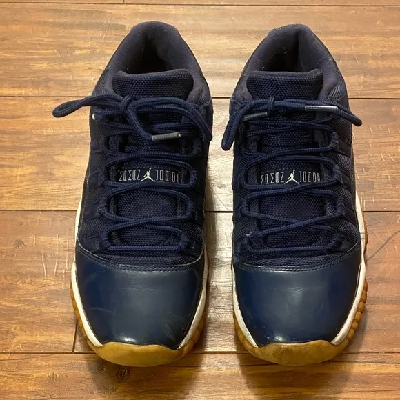 Air Jordan 11 Retro Low Midnight Navy Gum Sneakers, Size: 6.5Y