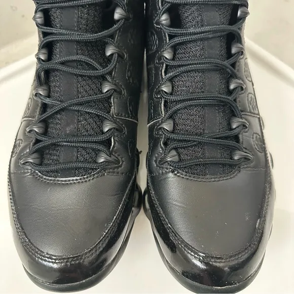 Air Jordan 9 Retro Sneaker Size 9