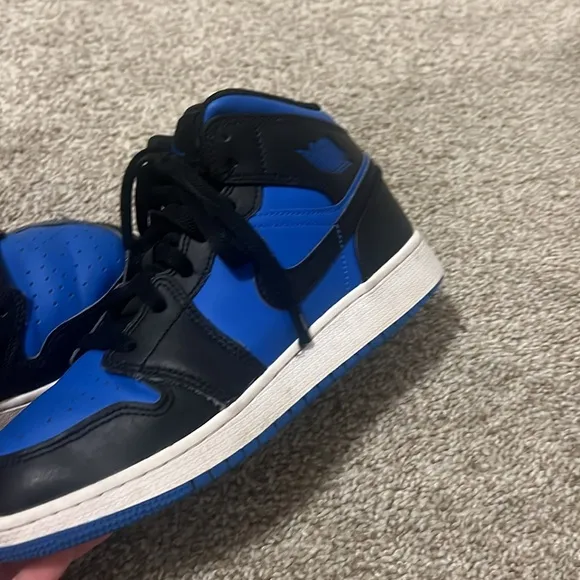Air Jordan High-Top Sneakers - Black and Blue size 38DD run 5.5 Y