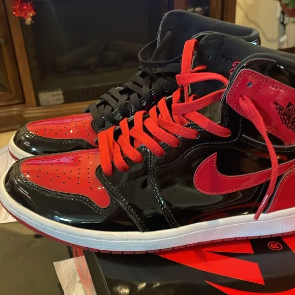 Air Jordan Retro High OG Sneakers - Black and Red
