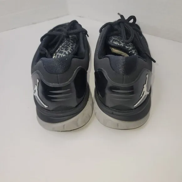 Air Jordan Trainer Flight Runner Black White Wolf Grey Print‎ Men's Sneakers