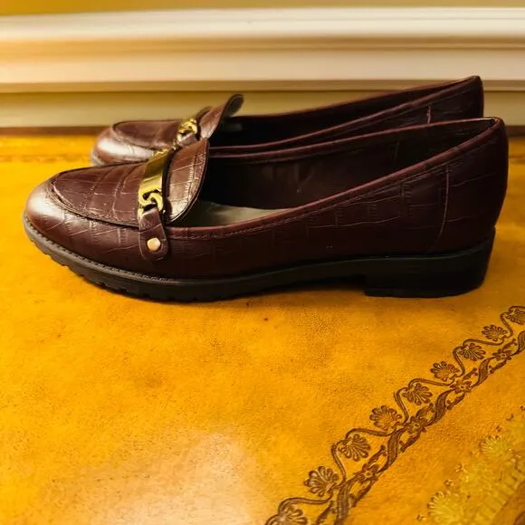 AK Anne Klein Bryanna Slip On Crocodile Leather Cordovan Brown Flex Lug Loafers