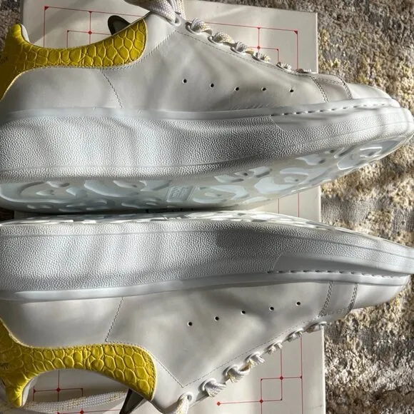 ALEXANDER McQUEEN LARRY OVERSIZED SNEAKERS OCHRE CROC WHITE DAWN size 10.5