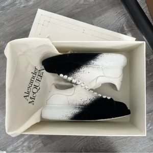 Alexander McQueen oversized Black and White Sneakers