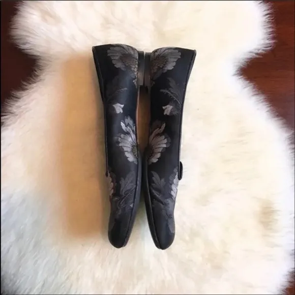 Alexander McQueen Silk Smoking Loafer Flats