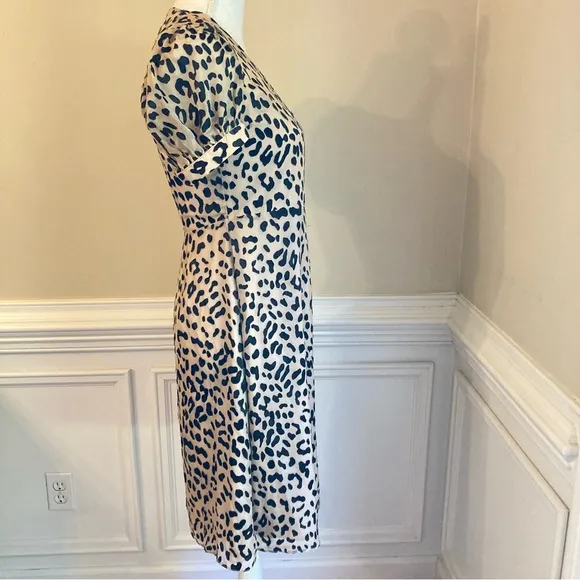 ALICE AND OLIVIA Leopard Cheetah Animal Print Silk Wrap Dress