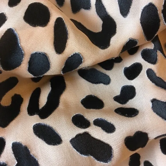 ALICE AND OLIVIA Leopard Cheetah Animal Print Silk Wrap Dress