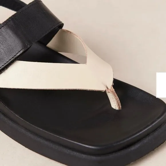 ALOHAS Black and Cream Sandals with Ankle Strap