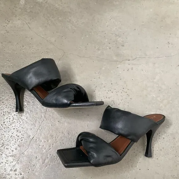 Alohas Black Twist Strap Heeled Sandals