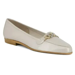 Amalfi Pearl Cream Bisque Ivory Neutral Minimalist Leather Flats Loafers 7.5