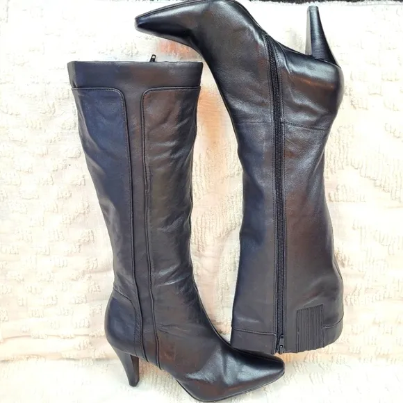 Antonio Melani tall black leather boots with pointed toe and heels classic 8