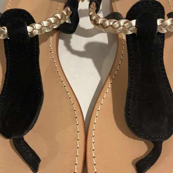 Aqua Black &amp; Gold D109 Suede Leather Thong Flat Sandals Regular (M, B)