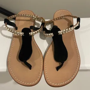 Aqua Black &amp; Gold D109 Suede Leather Thong Flat Sandals Regular (M, B)