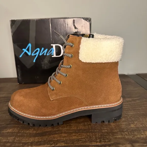 Aqua Diva Sola Suede Boots