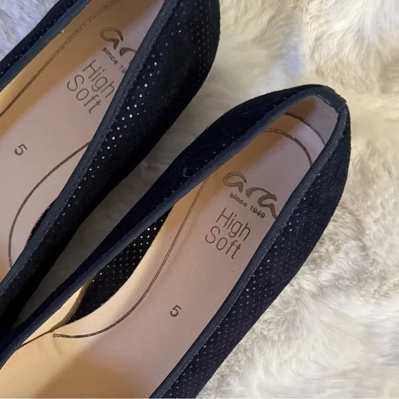 ARA 5 4.5 Bambi Suede Sparkle Ballet Flats in Navy Blue Puntikid • Classic