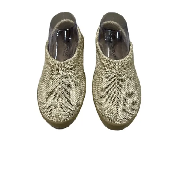 Arcopedico Shoes Womens 38 7/7.5 Slip On Loafers Tan Comfort Wedge Neutral