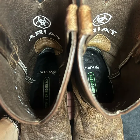 Ariat Men's Cowboy Boot Circuit Patriot Size 8- GUC