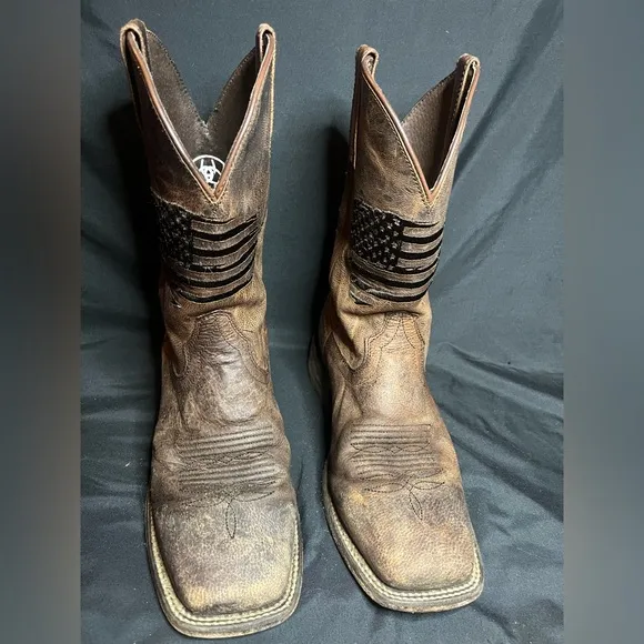 Ariat Men's Cowboy Boot Circuit Patriot Size 8- GUC