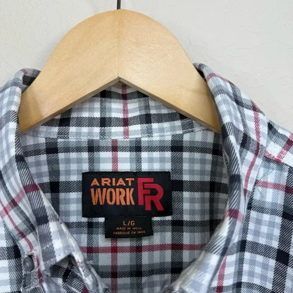 ARIAT WORK FR Men's Size L Flame Resistant Work Button Down Shirt