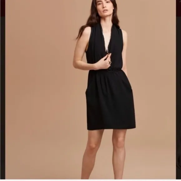 Aritzia Wilfred Sabine Black Sleeveless Drapey Mini Dress Size Small