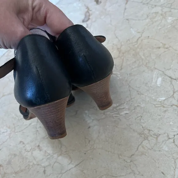 Armand Basi Sandals Size 39