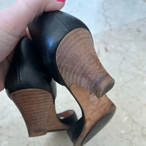 Armand Basi Sandals Size 39