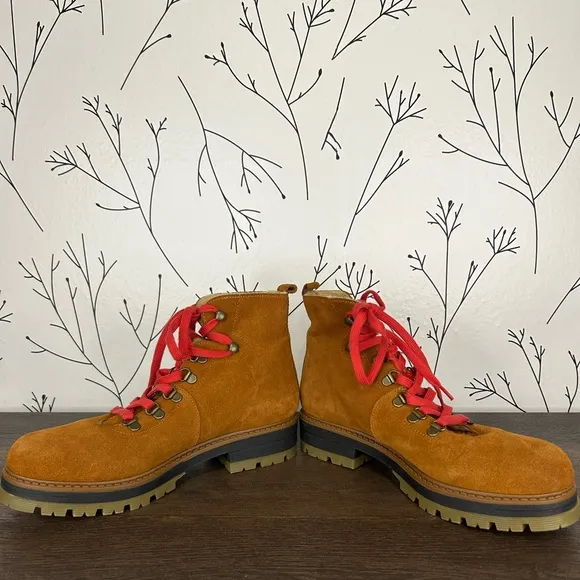 Avellini Suede Ankle Boots