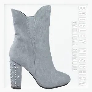Badgley Mischka Grey Seude Embellished Heeled Ankle Boots sz 7