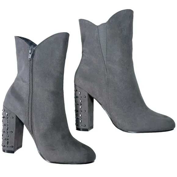Badgley Mischka Grey Seude Embellished Heeled Ankle Boots sz 7