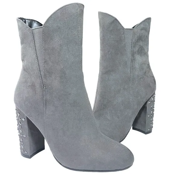 Badgley Mischka Grey Seude Embellished Heeled Ankle Boots sz 7