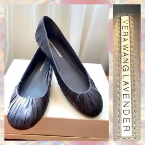 Ballet ore style Vera Wang Lavender flats grey fabric rushed  7 balletcore