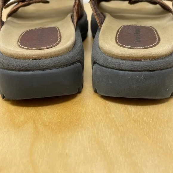 Bare Traps Brown Leather Pitcher Sandals Size 6
