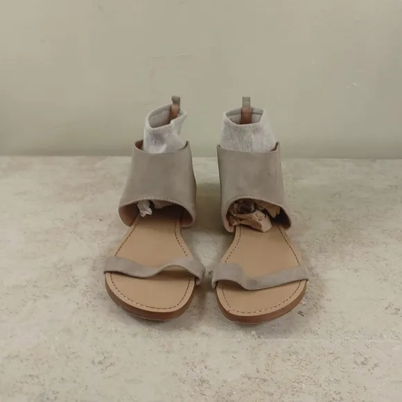 BELLE by Sigerson Morrison ‘Bristol’ Cuffed Flat Sandal. Size 9 B