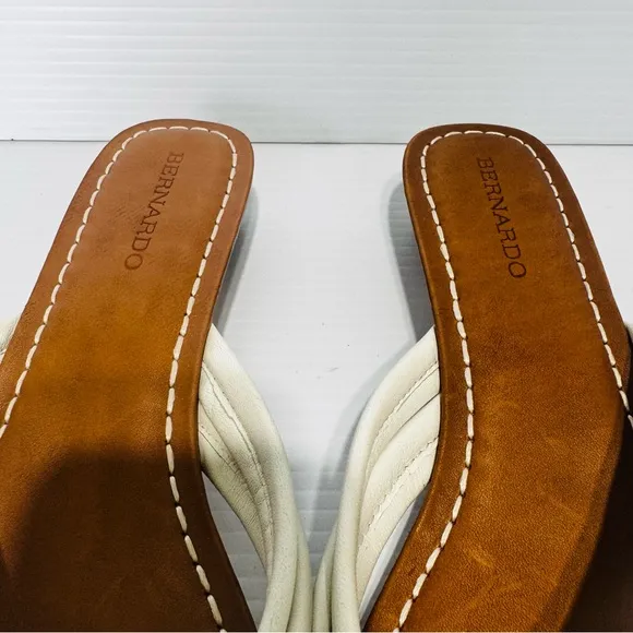 Bernardo Miami Demi White Leather Heel Sandals Size 11