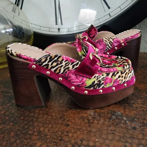 Betsey Johnson Aydin Printed Velvet Platform Clog