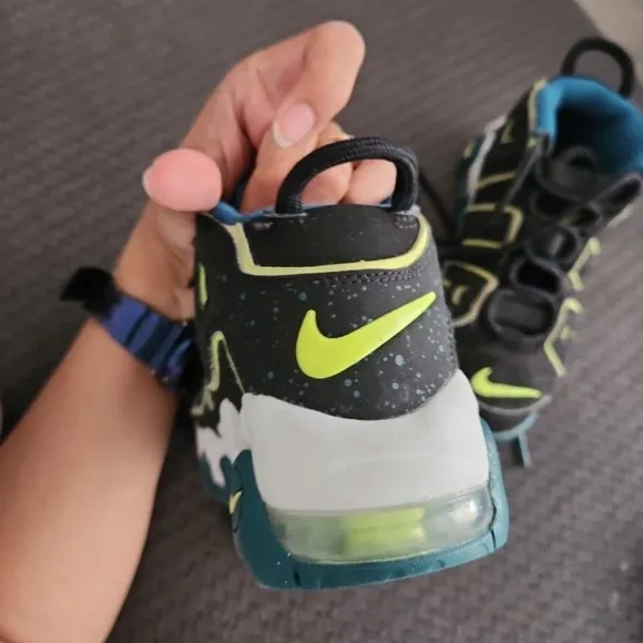 Big Kid's Nike Air More Uptempo Black/Volt-Geode Teal
